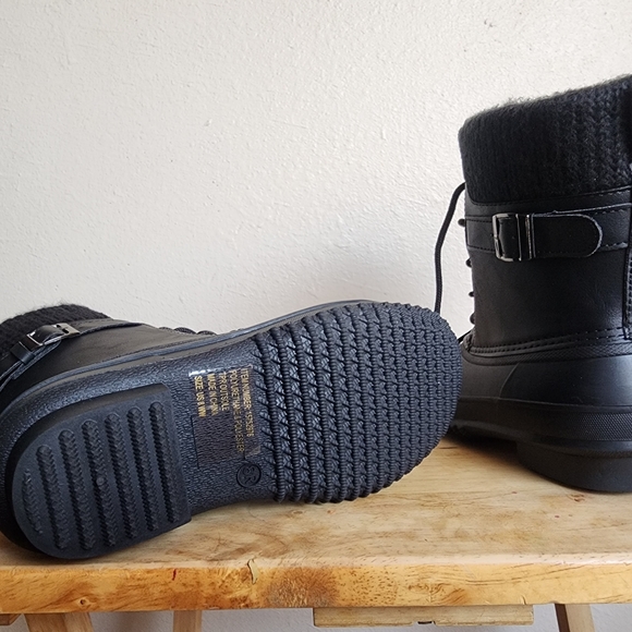 Torrid Cold Weather Bootie Waterproof Duck Boots - Picture 6 of 8
